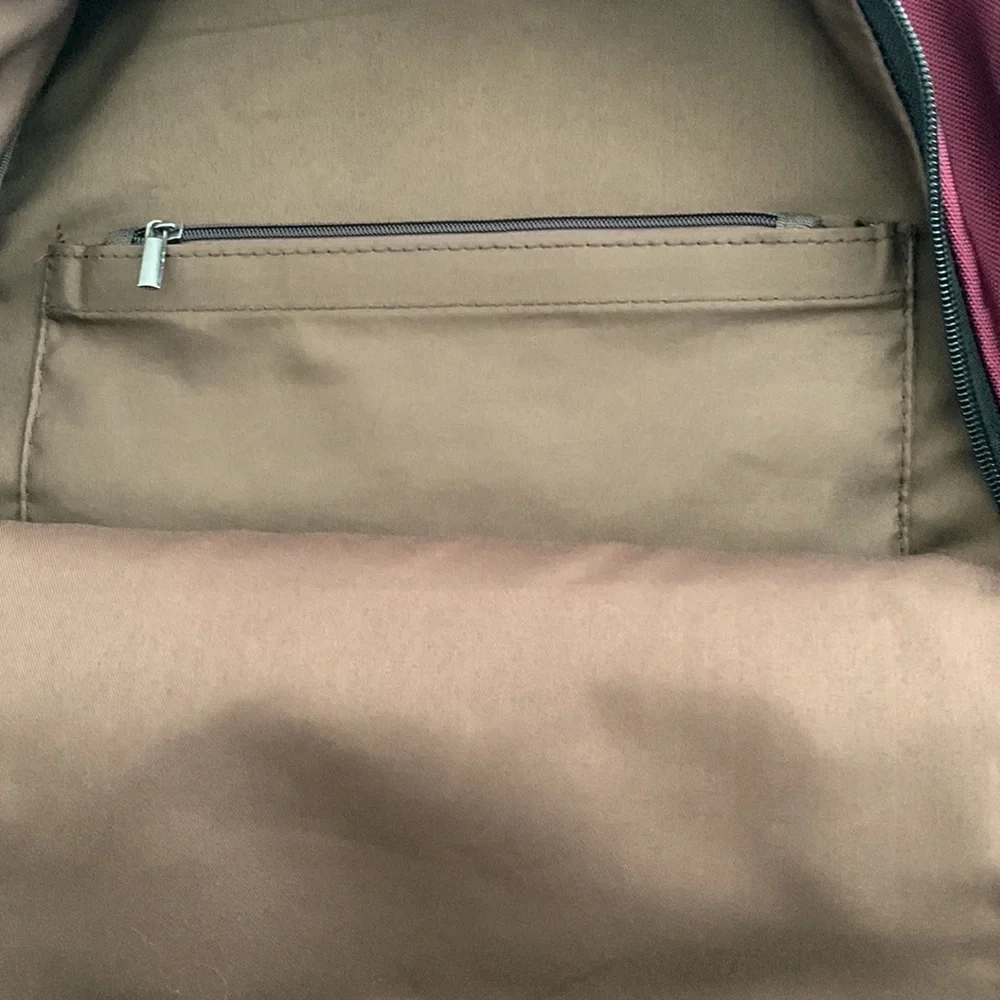 NWOT Backpack - Picture 4 of 6